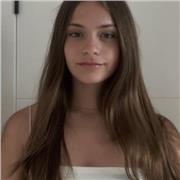 Profesora de refuerzo para niños de primaria. Doy clases de culaquiera a asignatura por la zona de Lloret de Mar. Puedo dar clases tanto en mi casa como en la vuestra